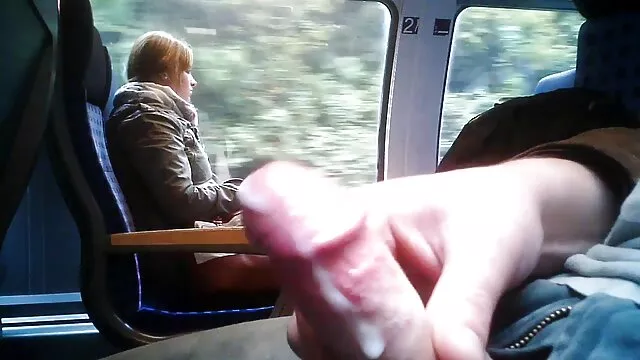 Hd 18 წლის Mercy shit არის შავი gloryhole.