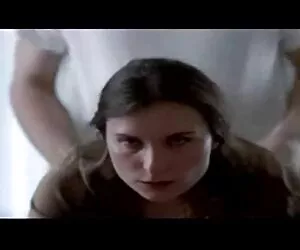 ქალიშვილი, მშობლები ცოლი squeezed