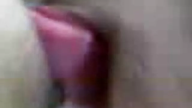გოგონა, ინდური. კოცნა